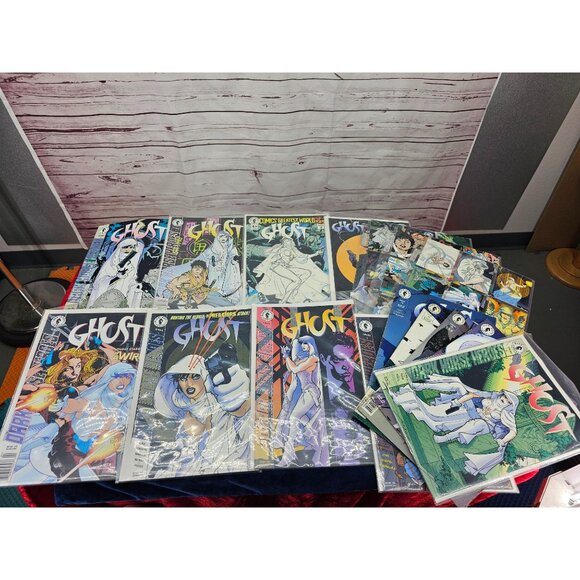Ghost Comics 1995-1996  Mixed Lot of Trading Cards and Comics‎ - Picture 13 of 16